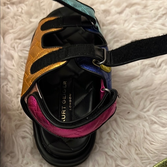 Kurt Geiger Gold and Blue Sandals Sporty Style - Picture 10 of 14